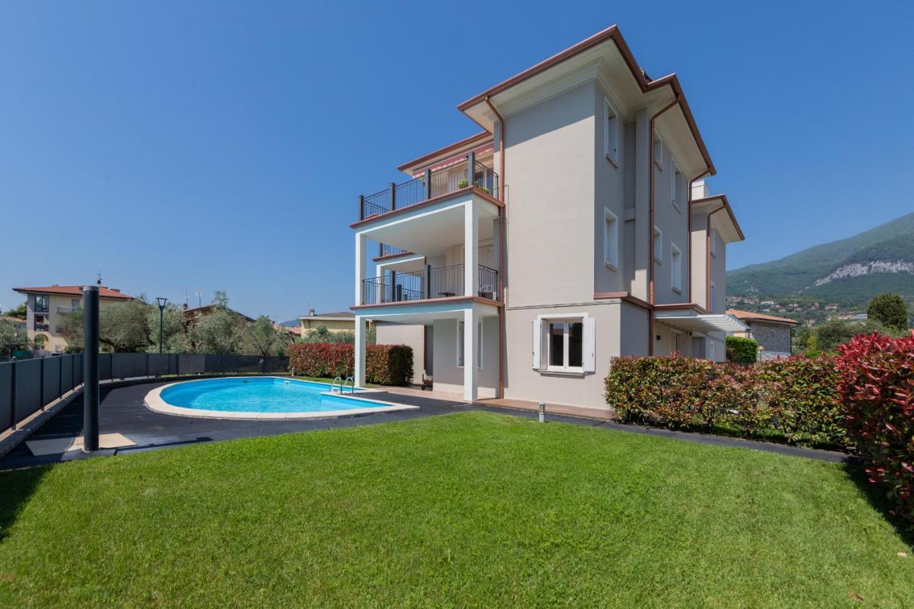 Appartamento In Villa Beatrice Pt7 By Wonderful Italy Toscolano Maderno Exterior photo